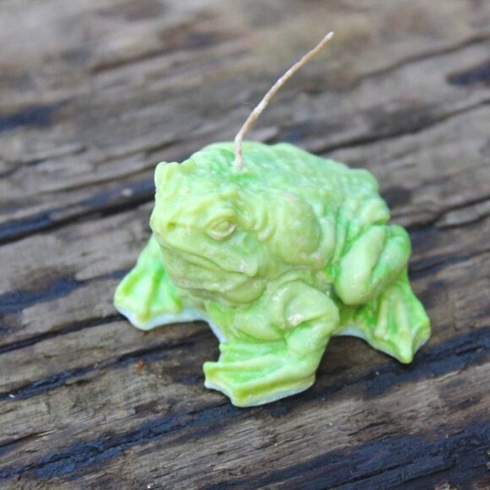 Green Frog Candle